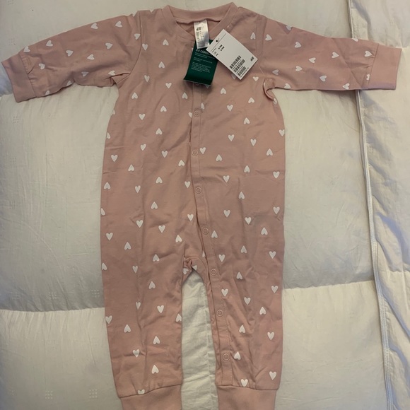Baby Onesie Never worn - Picture 2 of 2